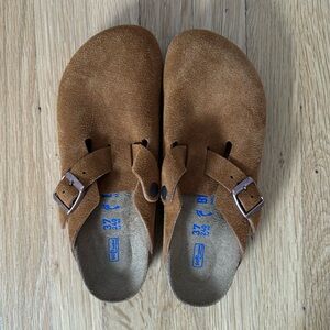New Light Brown Birkenstock Clogs